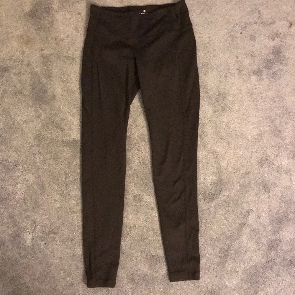 Barely used Athleta leggings